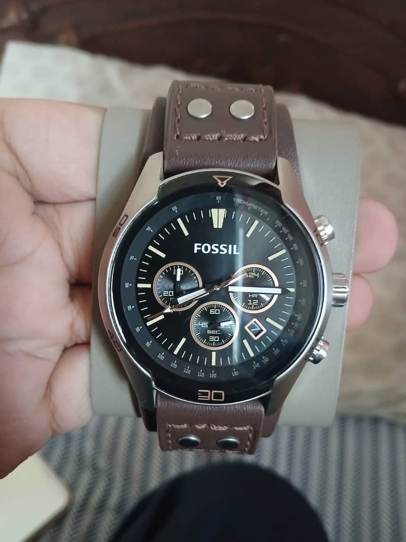 Fossil Watch, 1