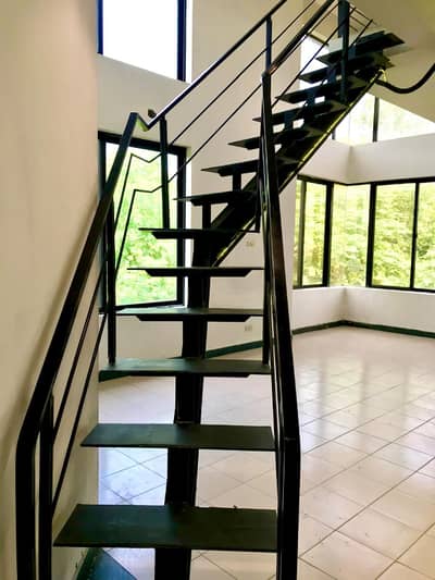 F7 1100sqft Parlor asthetic clinic space for Rent