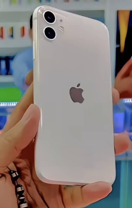 Apple iPhone 11 3
