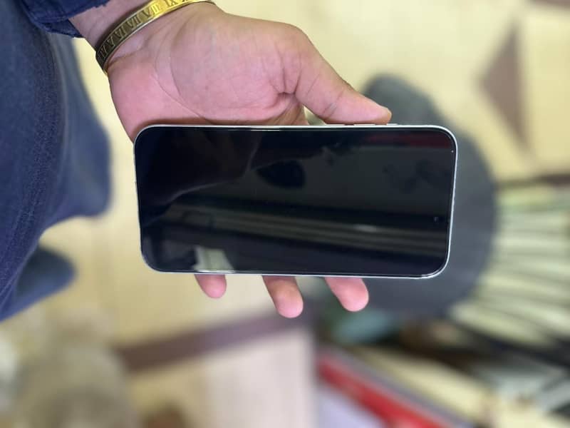 Apple iPhone 15 plus mdm 5