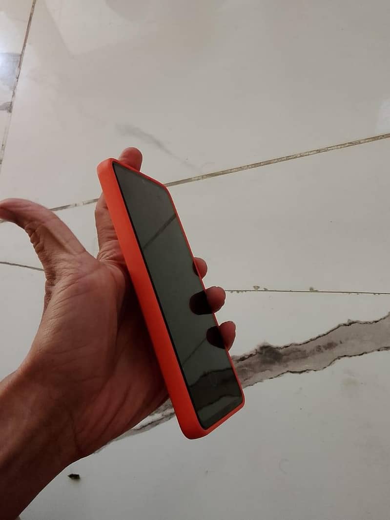 Xiaomi Redmi Note 13 2
