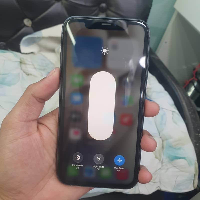 Apple iPhone 11 6