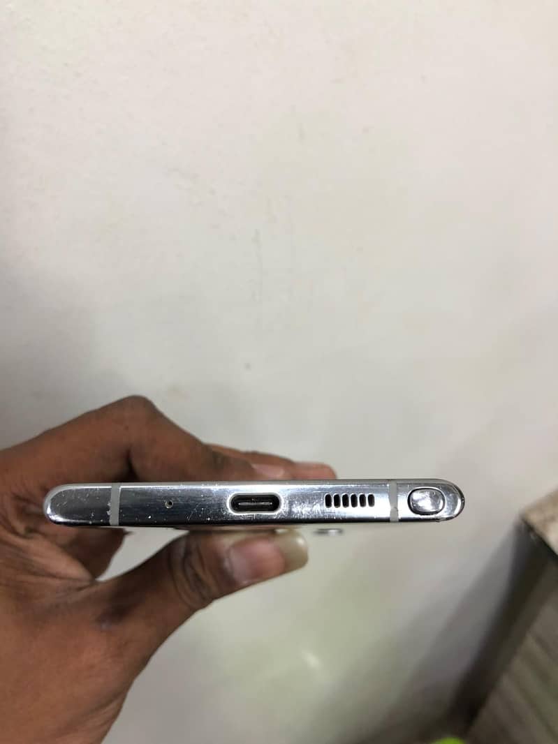 Samsung Mobile Note 10 Plus 4