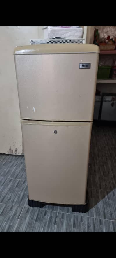 Haier REFRIGERATOR  140 Litre
