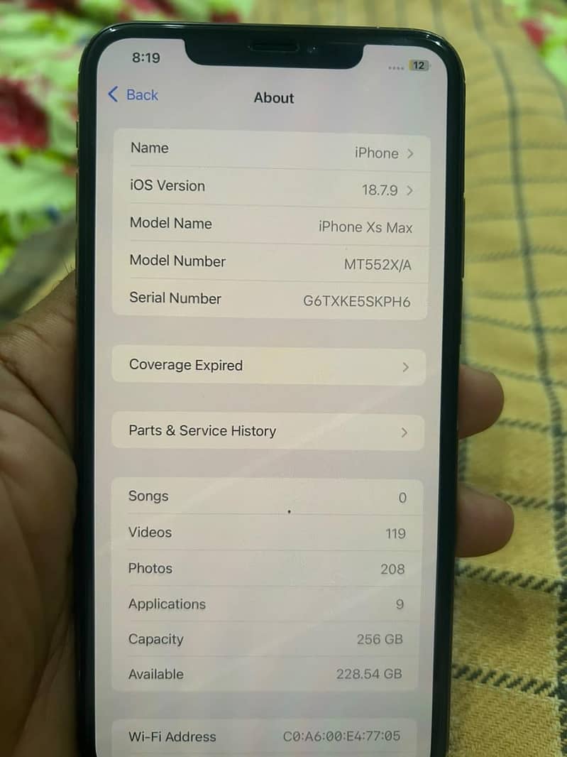Apple iPhone XS Max 1