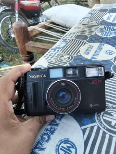 Yashica MF-2 Super Film Camera Use code with caution.