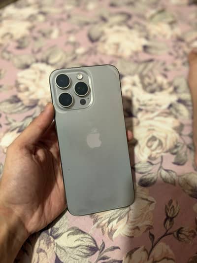 Apple iPhone 15 Pro Max