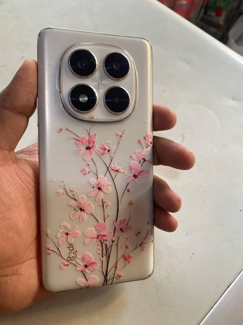 Xiaomi Redmi Note 14 Pro 0