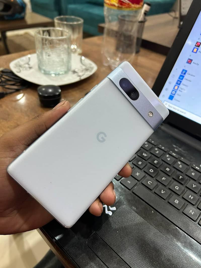 Google Pixel 7a 0