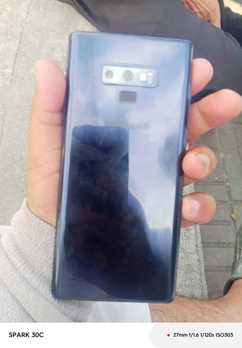 Samsung Mobile Note 9 1