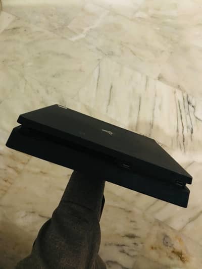PS4 Slim 500GB jailbreak