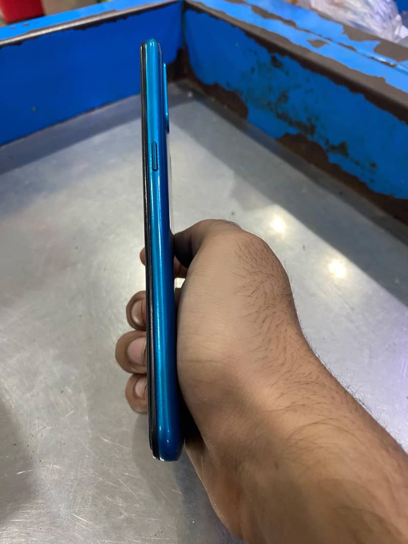 OPPO A31 0
