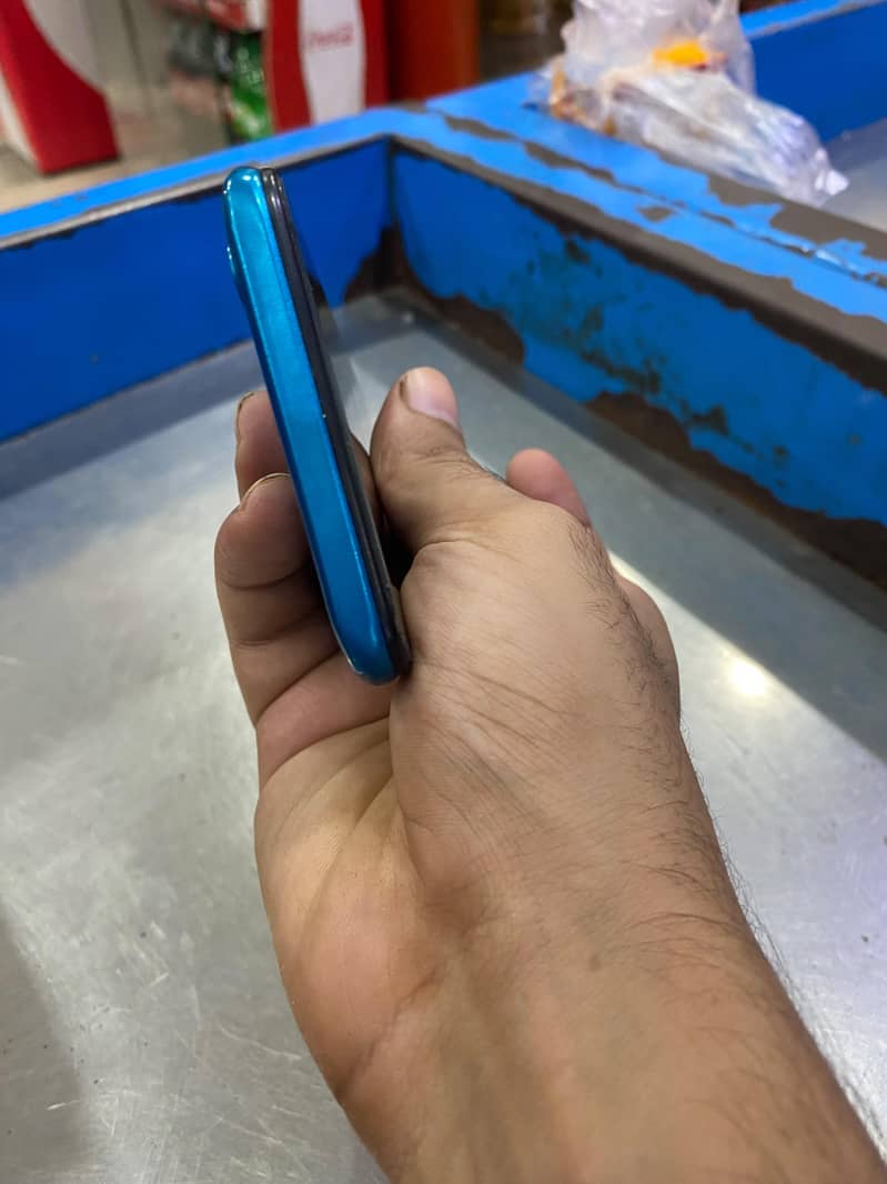 OPPO A31 4