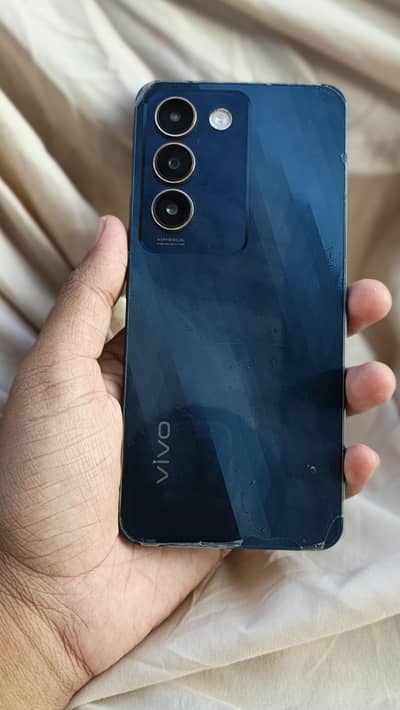 Vivo Y100