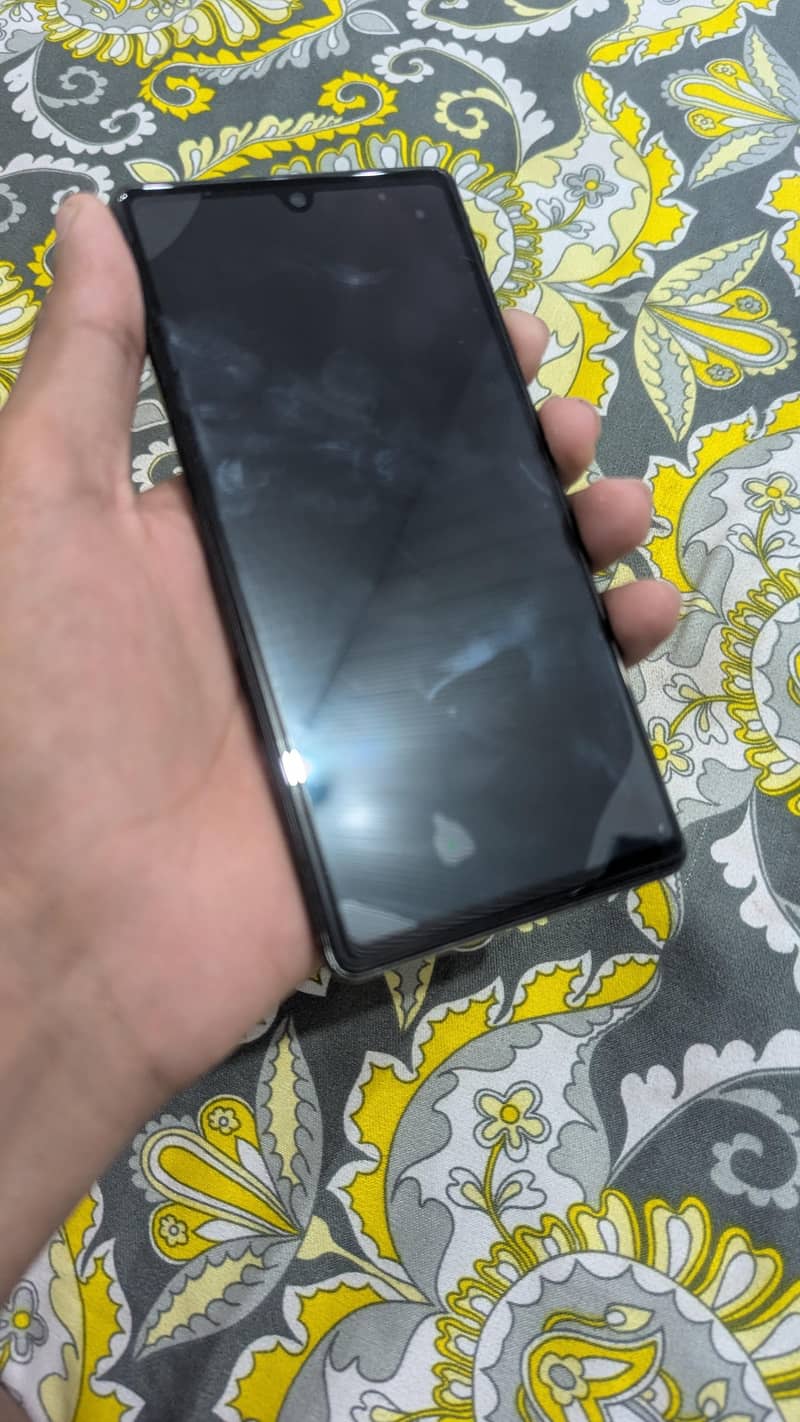 Google Pixel 6a 5