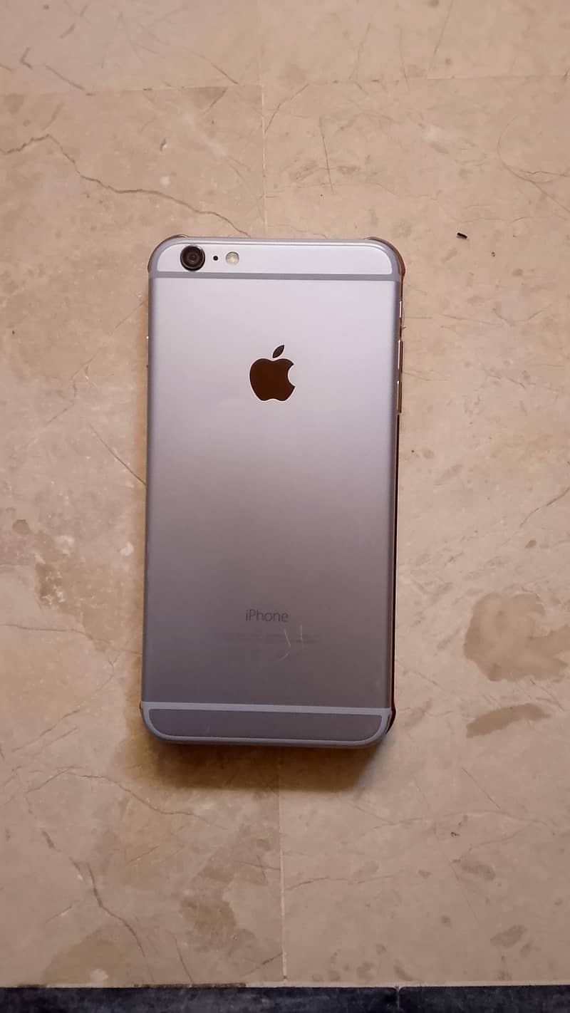 Apple iPhone 6 Plus 0
