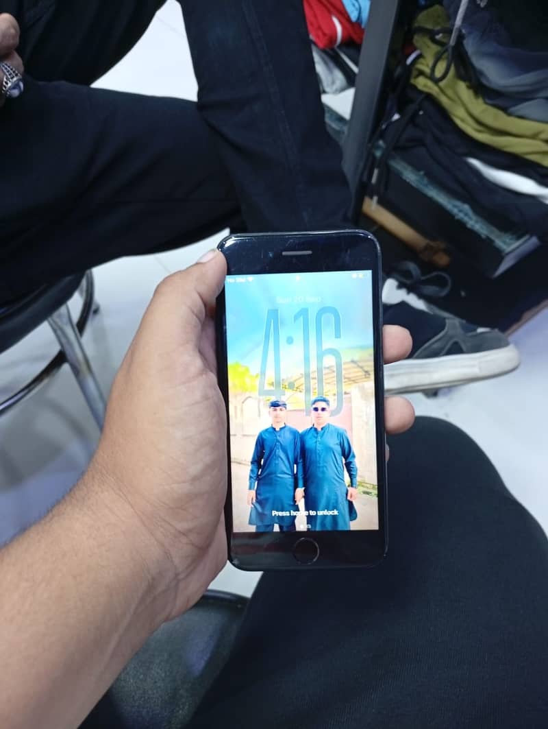 Apple iPhone SE 3