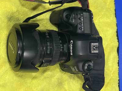 5D Mark iv L1 24/105 F4 Mint Condition 20k Shutter Count