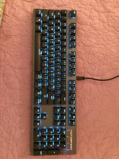 Gaming mechanical keyboard blue switches
