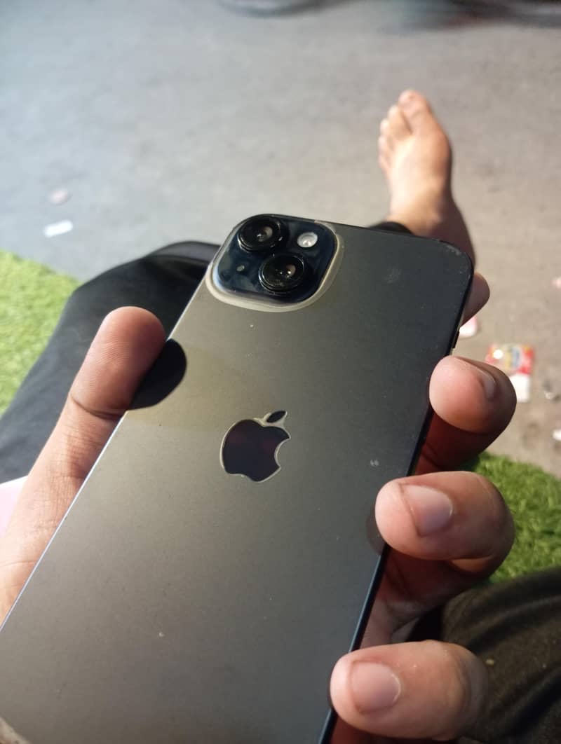 Apple iPhone 15 plus 0