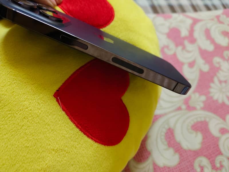 Apple iPhone 14 Pro 1