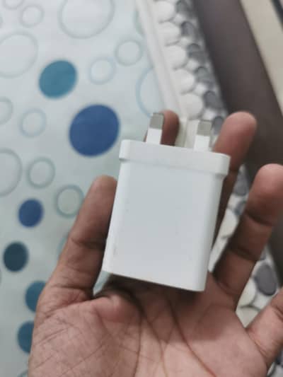 Huawei 22.5W super fast charges box pulled 100% original