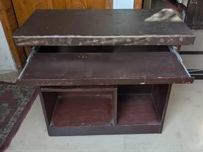 Computer Table
