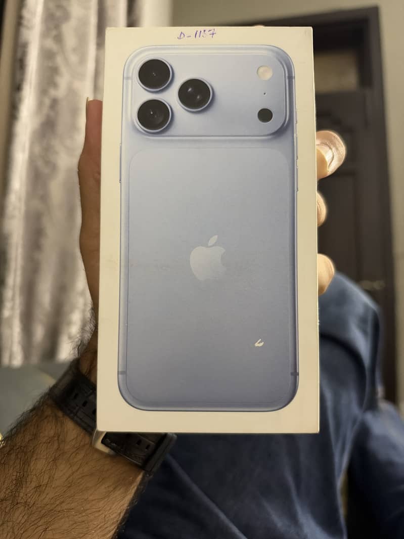 Apple iPhone 18 Pro Max 0