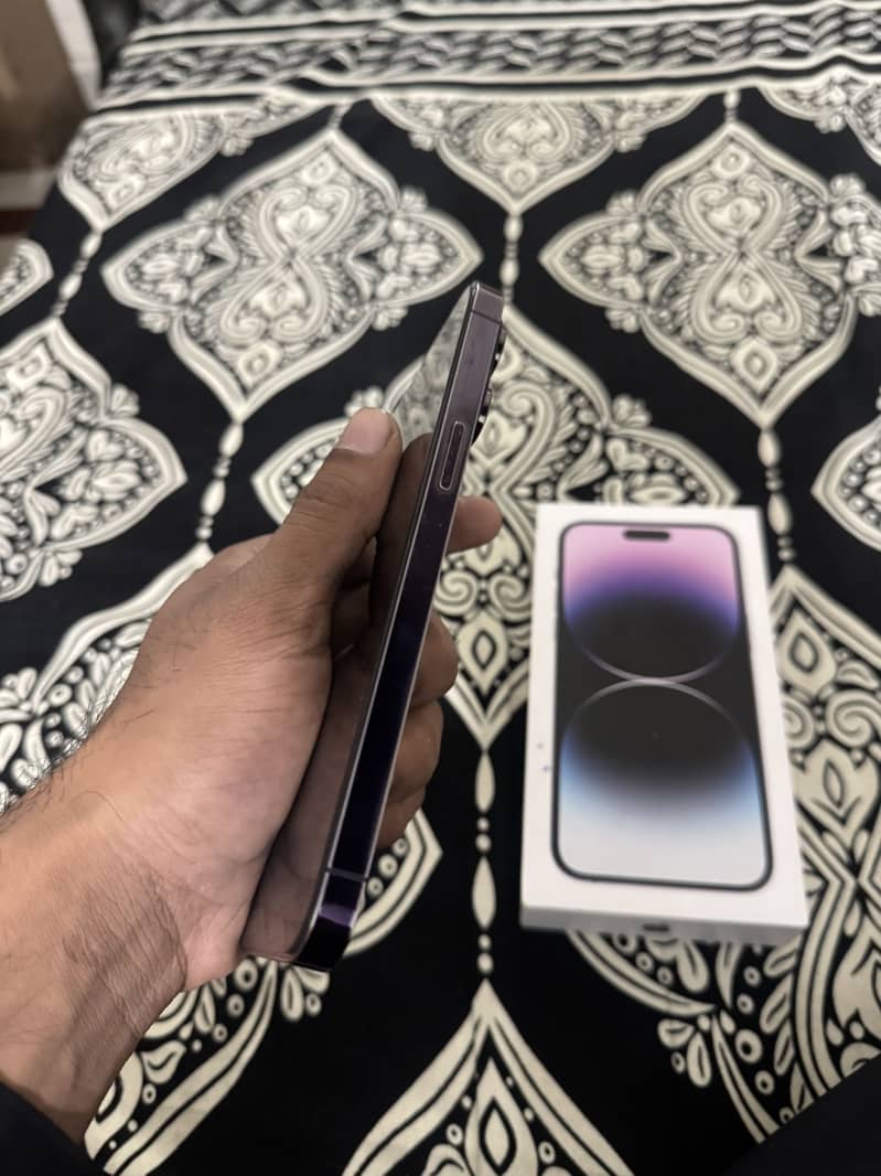 Apple iPhone 14 Pro Max 2