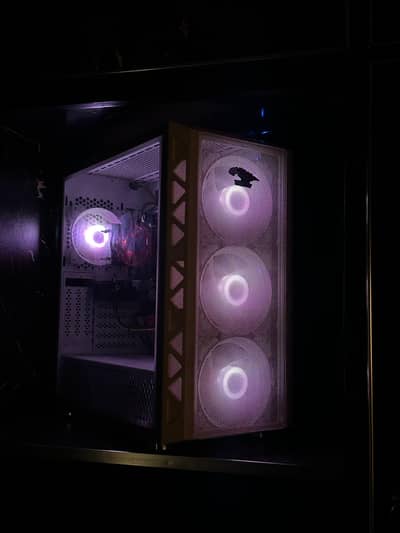 Gaming Pc MSI Military Class 4 Orginal Components PC WITH MONITOR