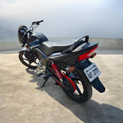 Honda CB-125 F