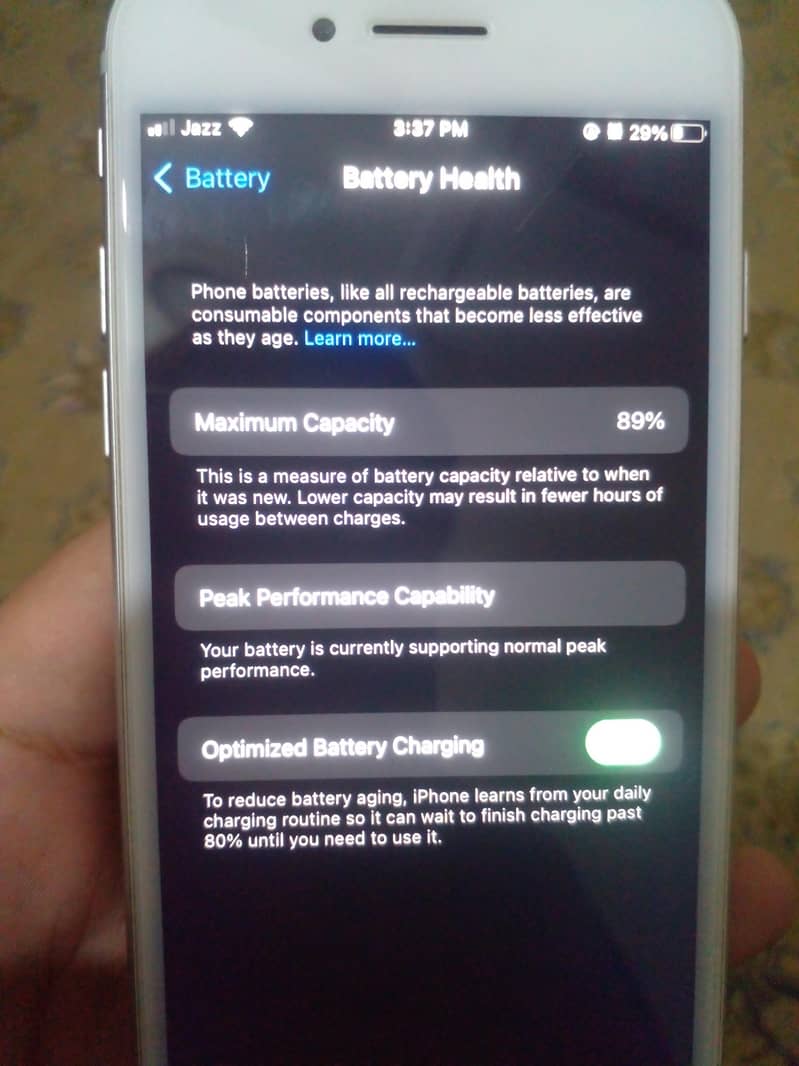 Apple iPhone 7 0