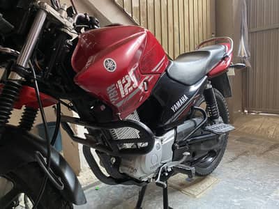 Yamaha YBR 125G 2024
