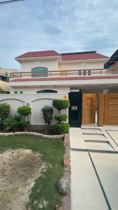 One Kanal Slightly Used Spanish Design Owner Build Fully Furnished Bungalow For Sale At Prime Location Of DHA Lahore Near To Park Masjid & Commercial Market