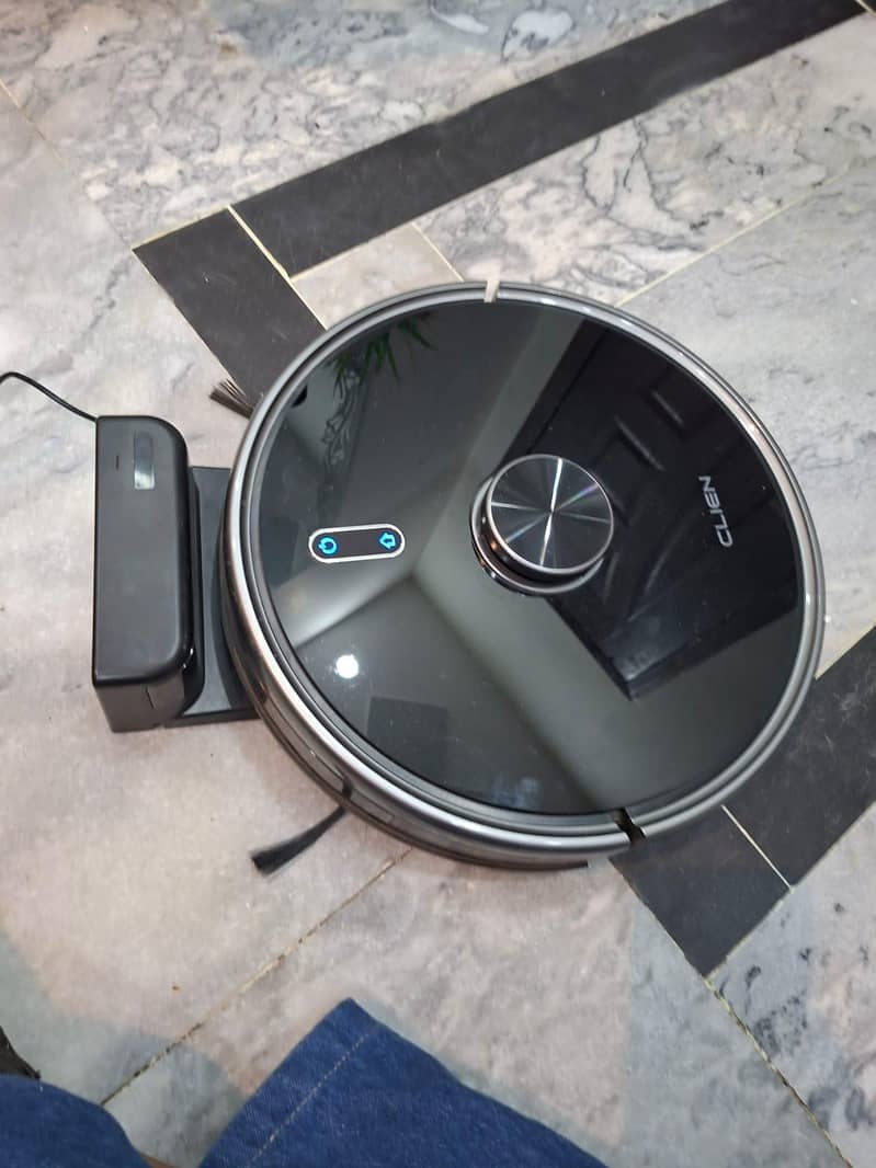 robot vacuum cleaner 1