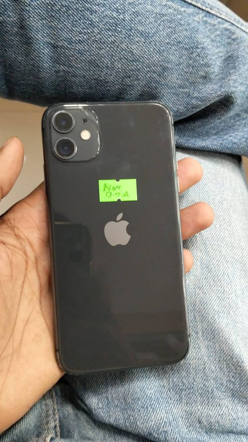 Apple iPhone 11 3