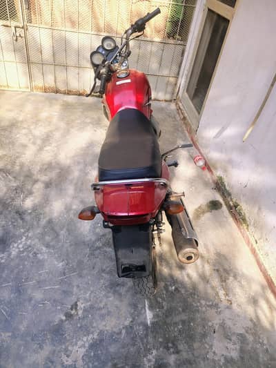 yahama yb 135 z