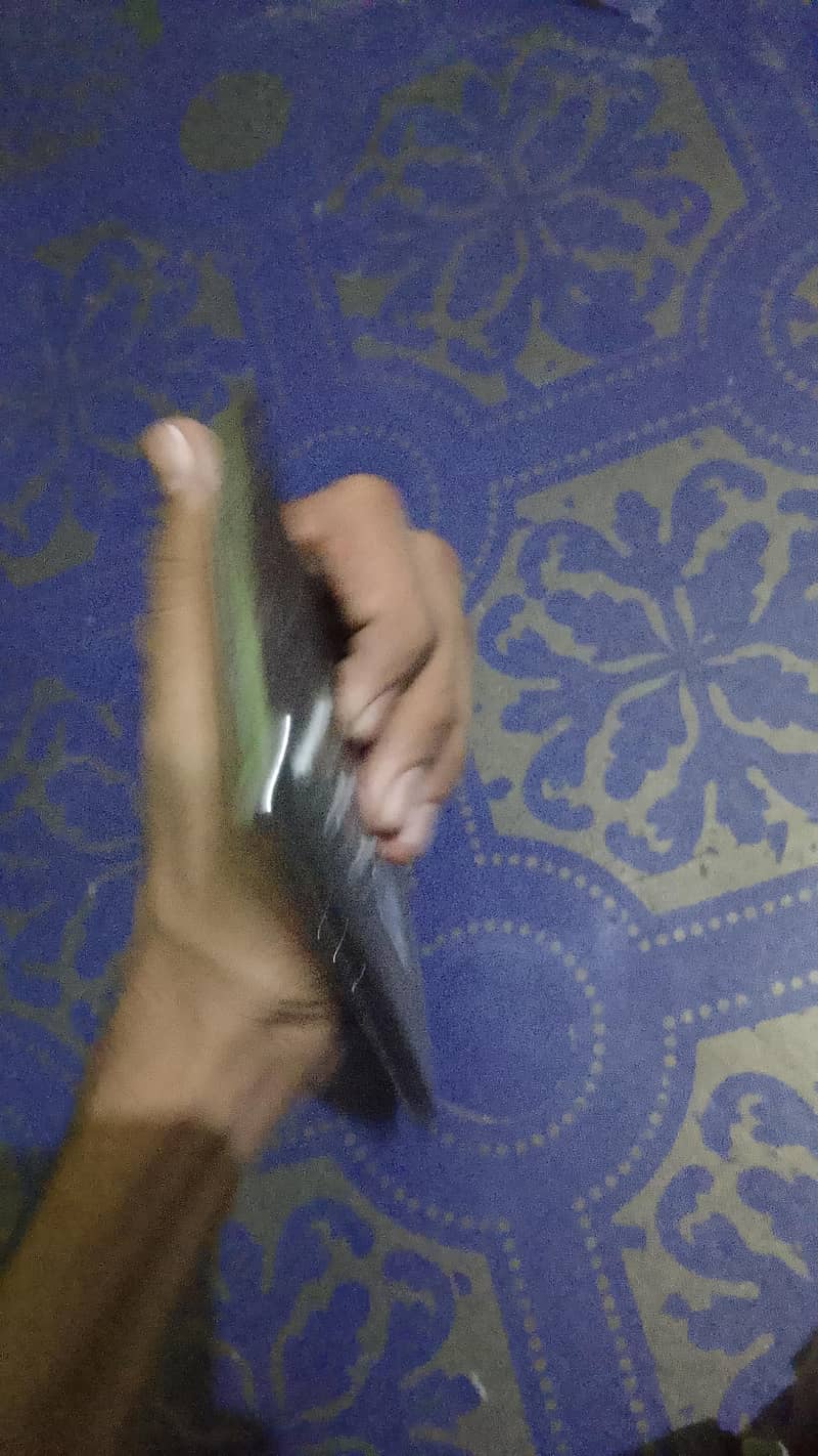 Tecno CAMON 40 Pro 5