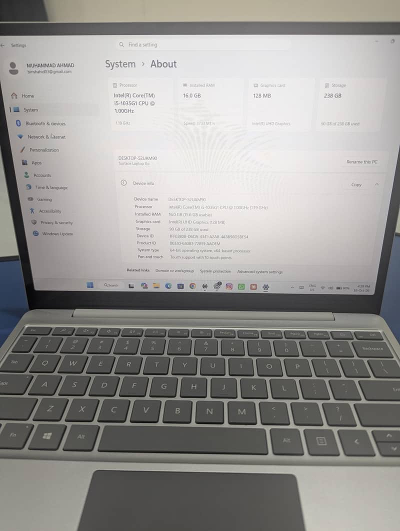 surface laptop GO 1