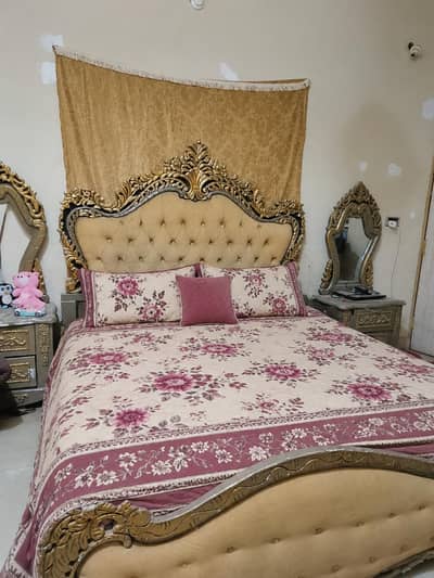 double bed with mattress