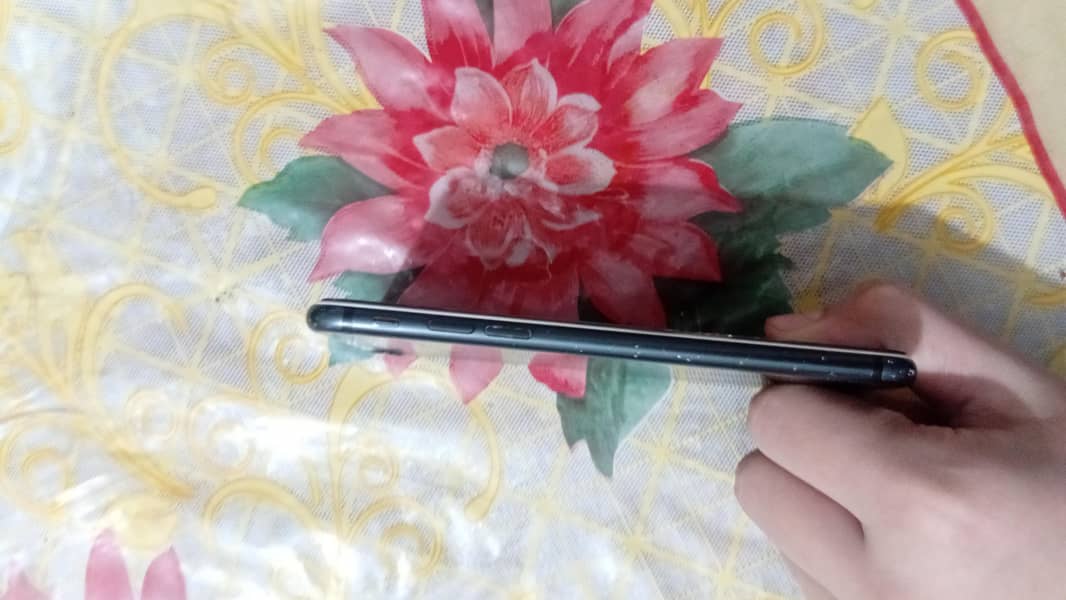 Apple iPhone 7 2