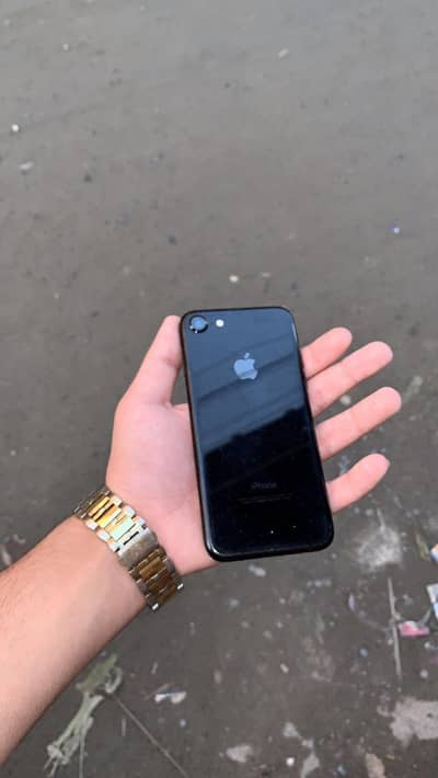Apple iPhone 7 non PTA waterproof 256 gb