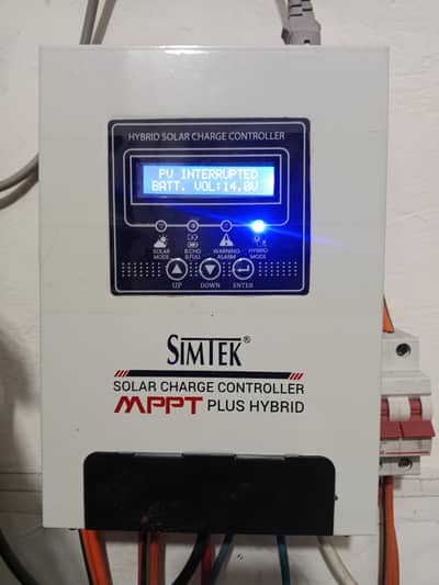 Simtek MPPT Plus Hybrid Solar Charge Controller 85A,6 months warranty