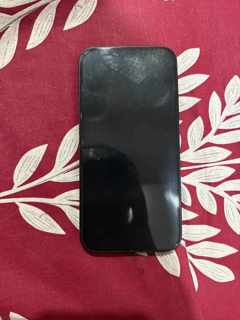 Apple iPhone 14 4