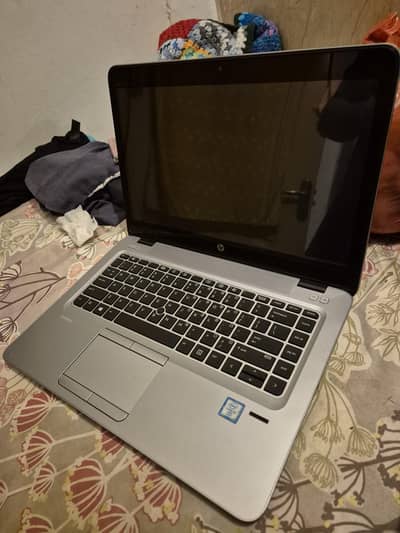 HP Elitebook i5 vpro 6th gen touch n type
