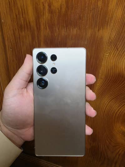 Samsung Mobile S25 Ultra