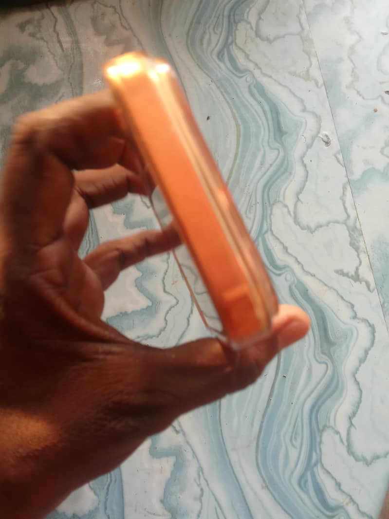 Apple iPhone XR 4
