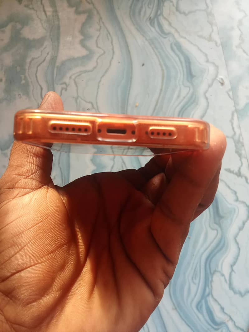 Apple iPhone XR 6