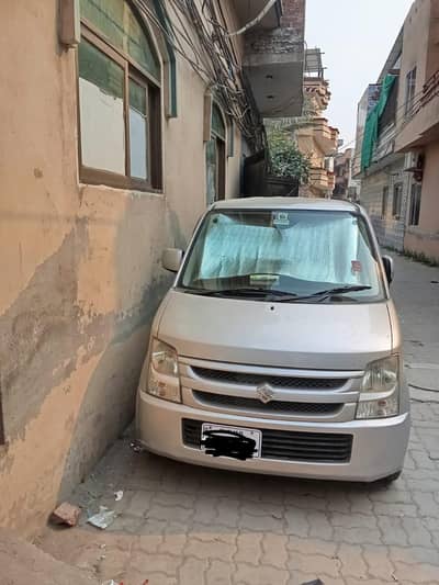 Suzuki Wagon R 2016 home used hai