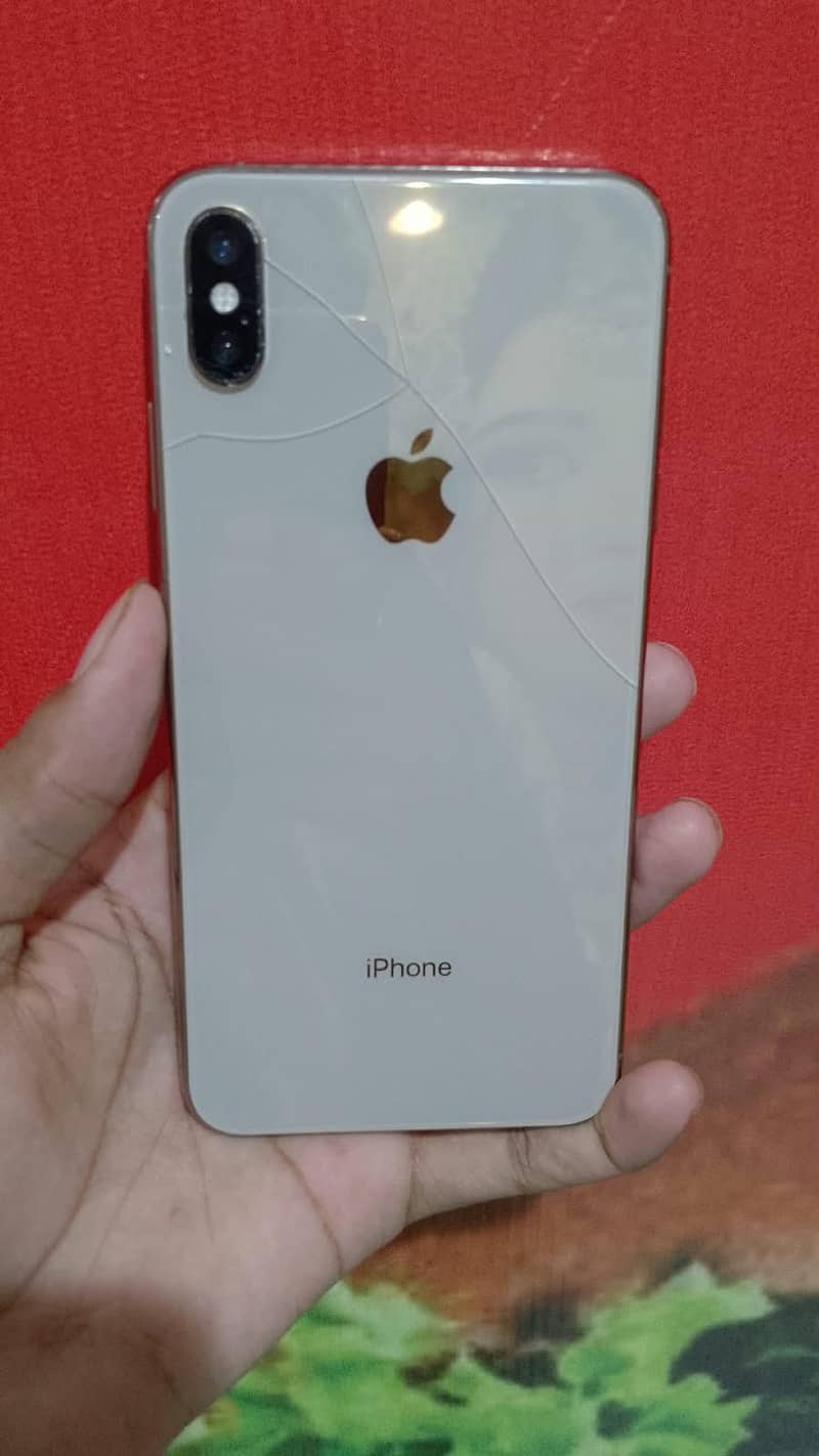 Apple iPhone XS Max 2